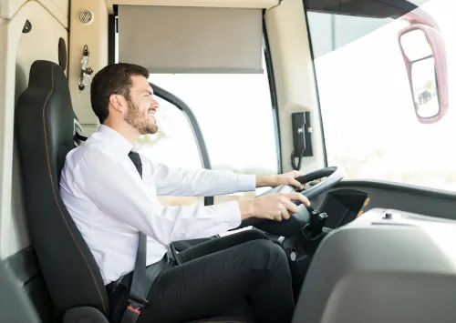 Réglementation transport en autocar appliquant la réglementation européenne pour des voyages en autocar sûrs et conformes