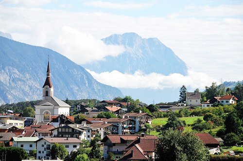 Minibus and Bus hire for day trip in Austria